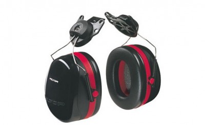 Protector auditivo para casco 3M